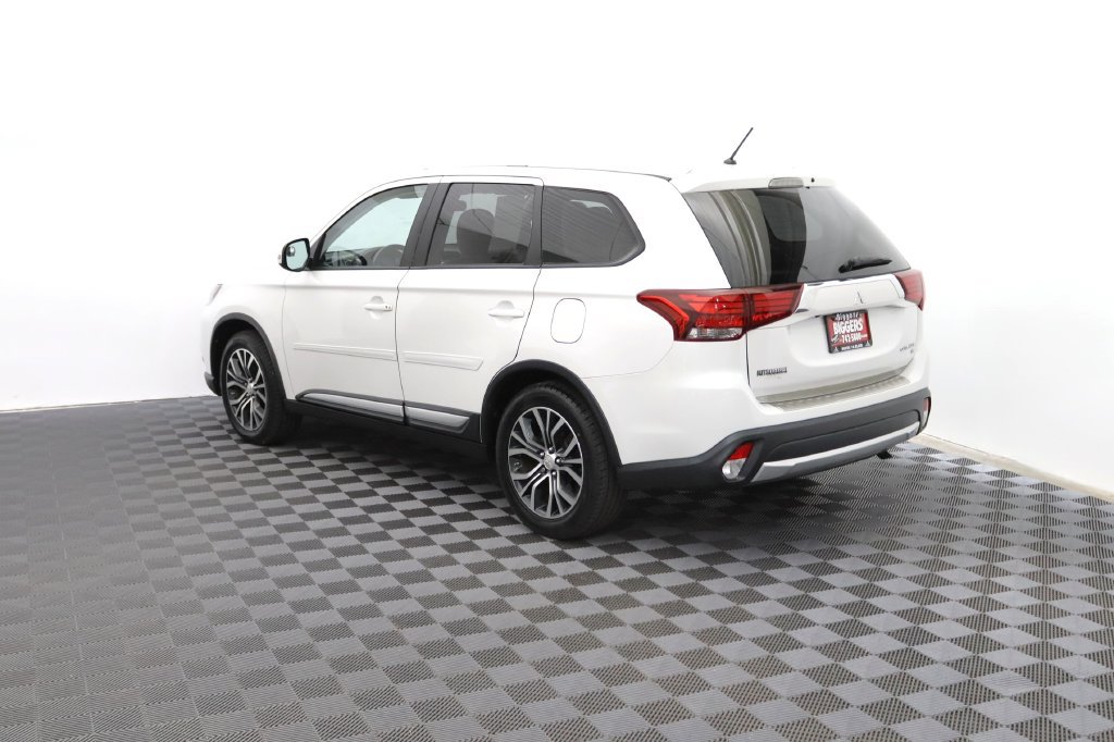 Used 2016 Mitsubishi Outlander SE FWD image 6