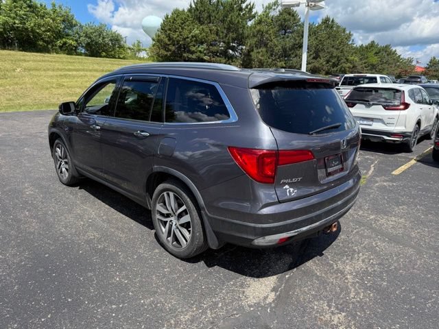 Used 2016 Honda Pilot Elite image 2