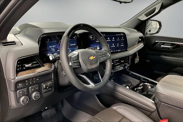 New 2026 Chevrolet Suburban High Country AWD/4WD image 9