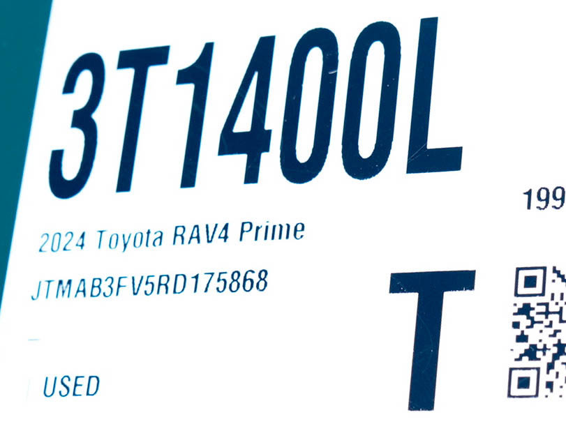 Used 2024 Toyota RAV4 SE w/ Weather & Moonroof Package AWD/4WD image 31