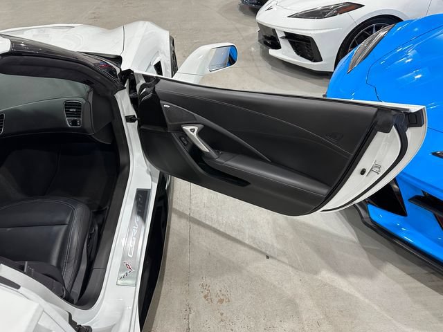 Used 2017 Chevrolet Corvette Grand Sport RWD image 15