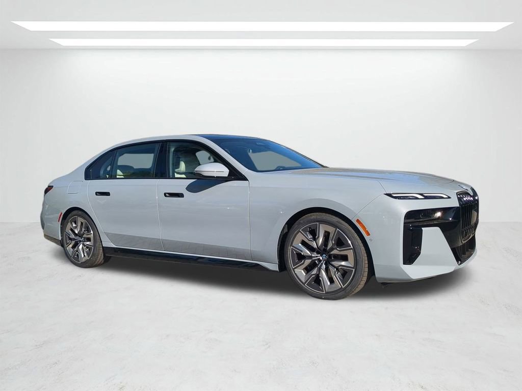 New 2026 BMW 760i xDrive w/ Premium Package image 2