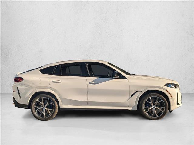 New 2026 BMW X6 M60i image 4