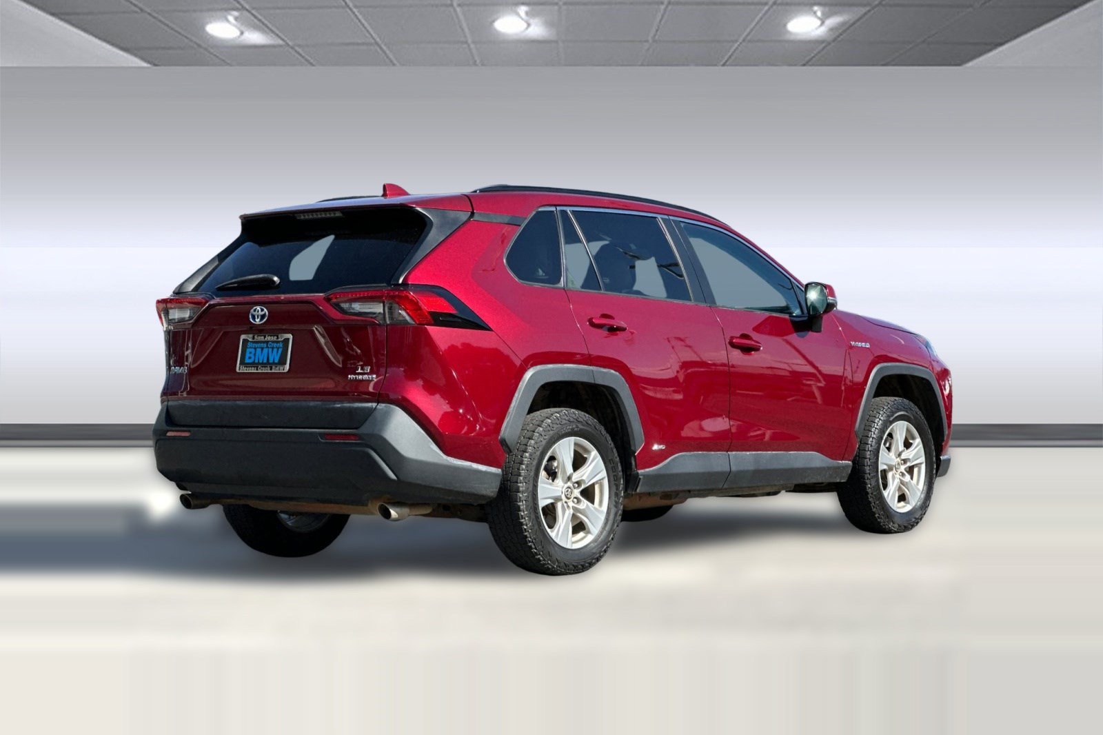 Used 2020 Toyota RAV4 LE w/ All Weather Liner Package AWD/4WD image 9