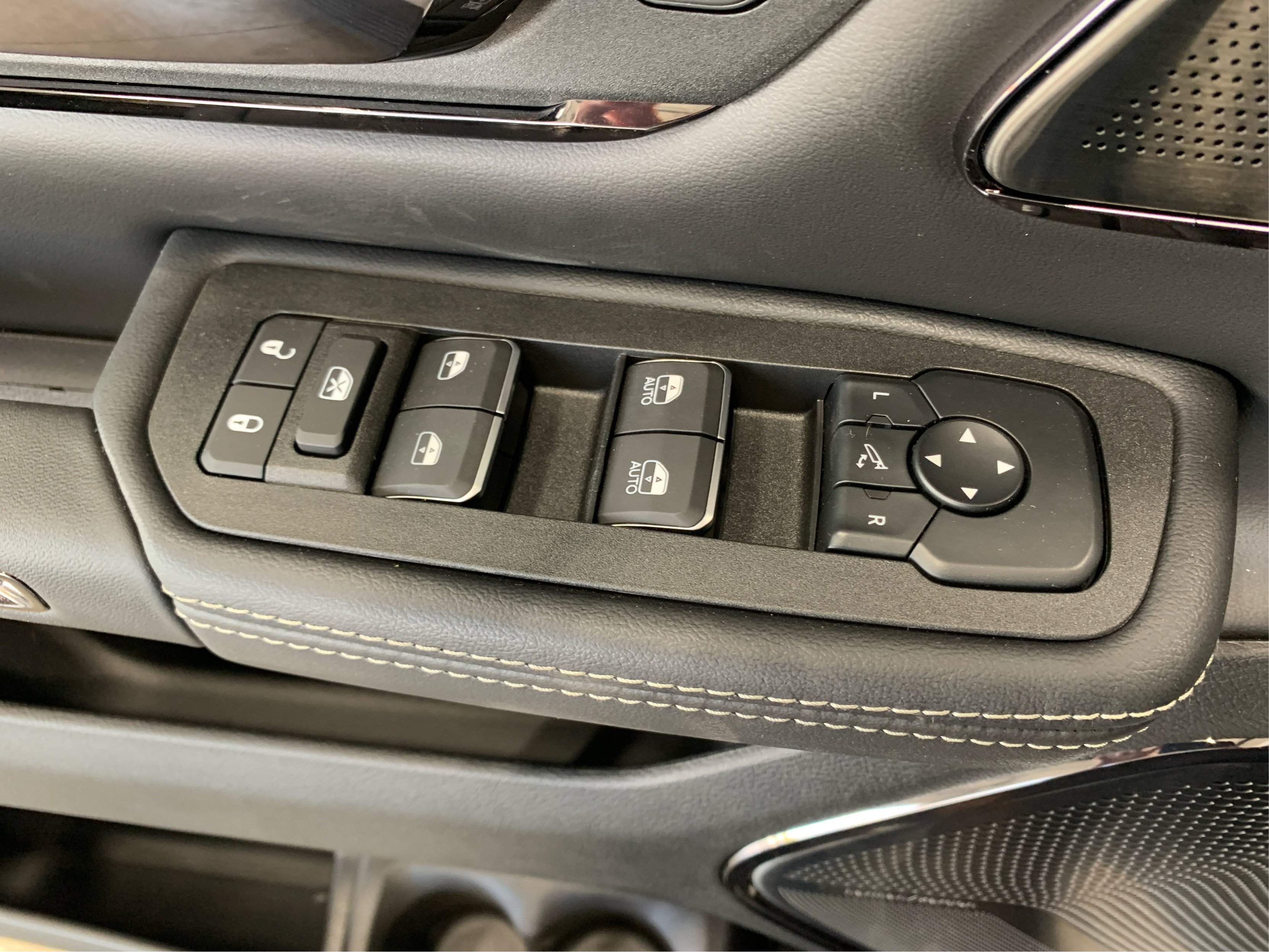 New 2026 RAM 1500 Limited image 31