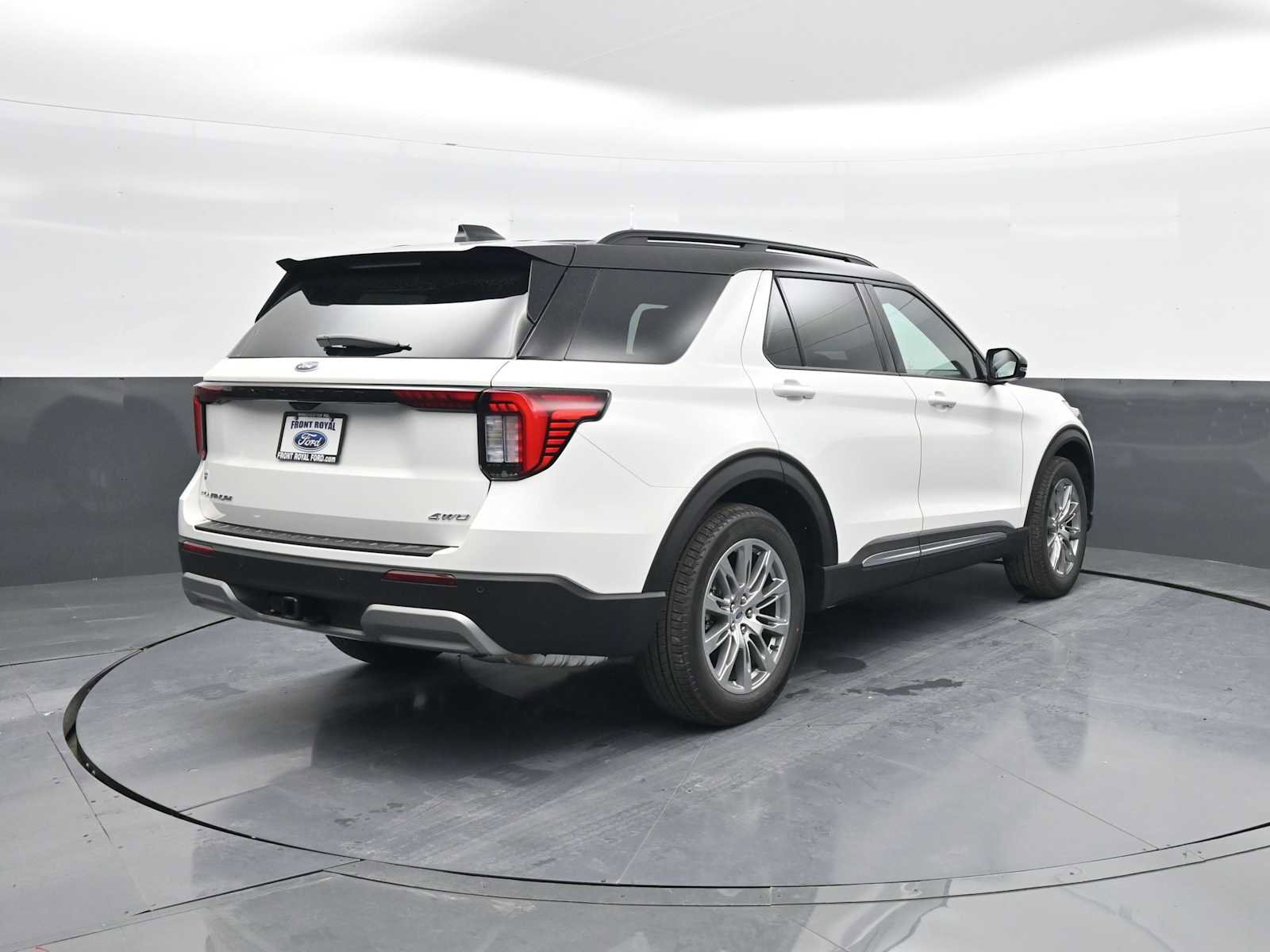 New 2026 Ford Explorer Platinum image 7