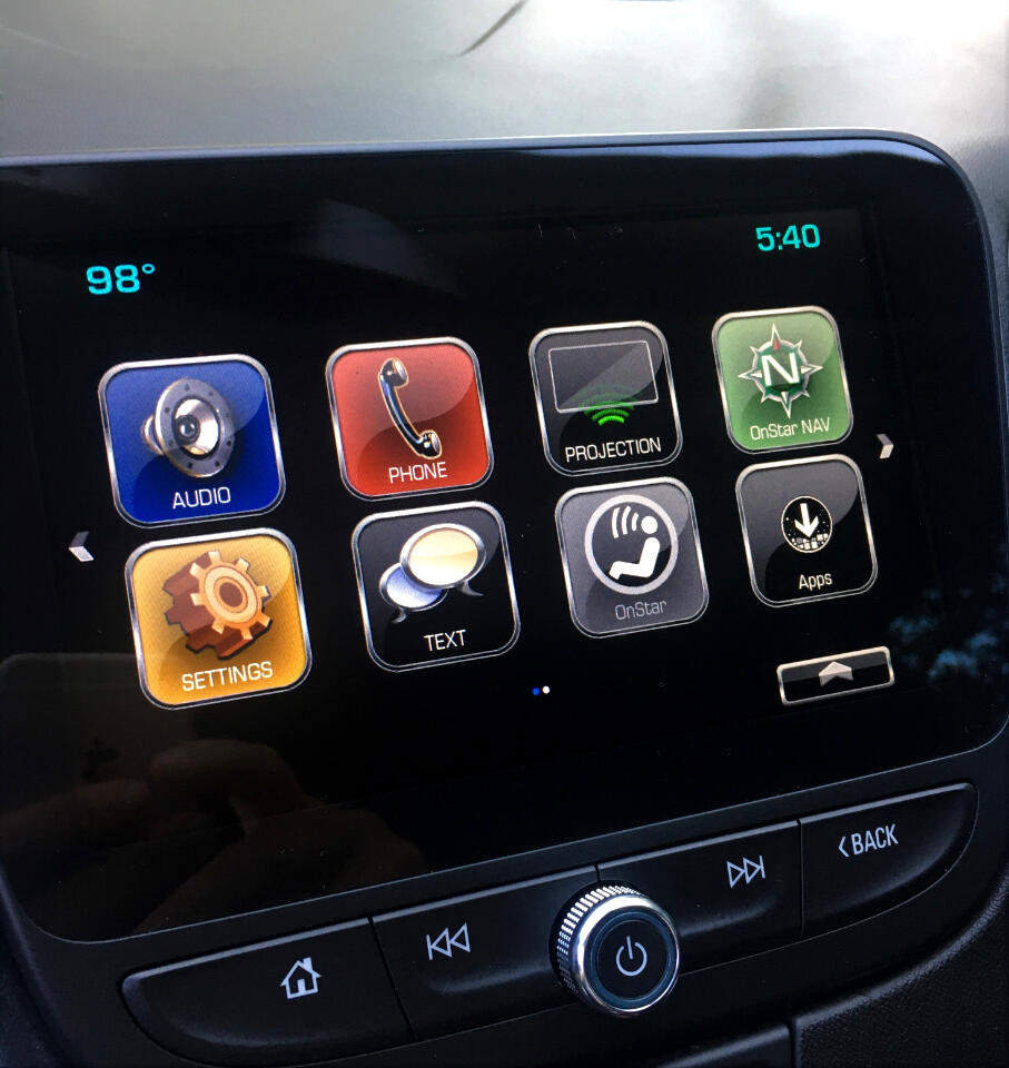 Used 2018 Chevrolet Malibu LT image 26