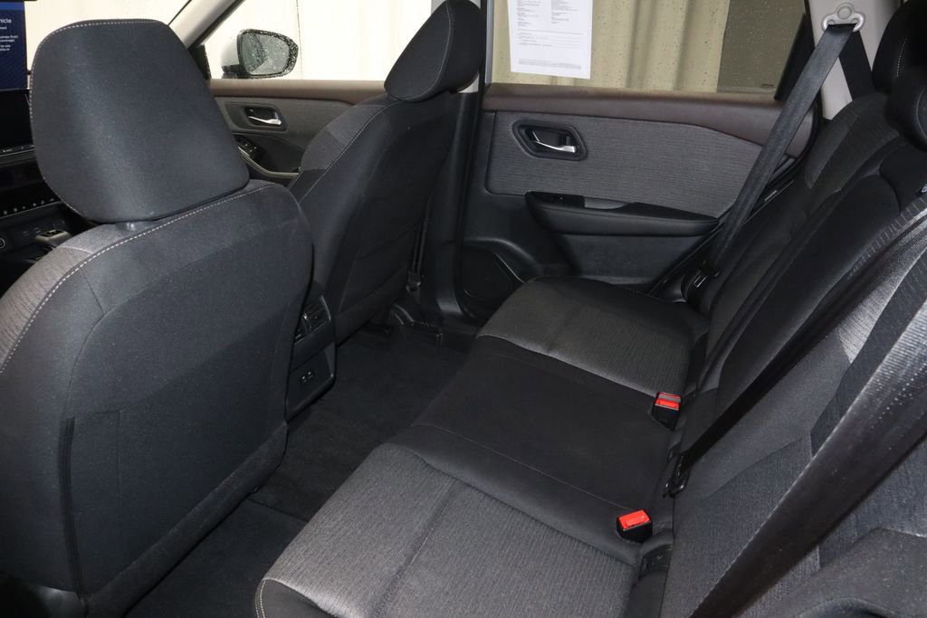 Certified 2023 Nissan Rogue SV AWD/4WD image 20