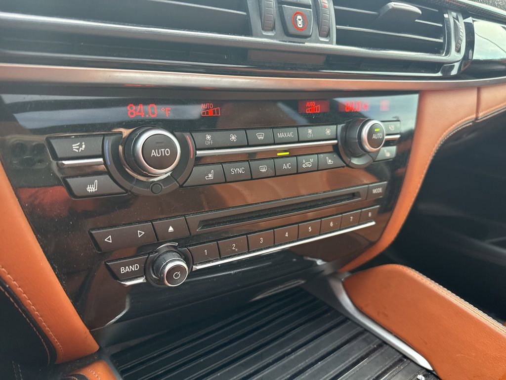 Used 2017 BMW X5 M image 18