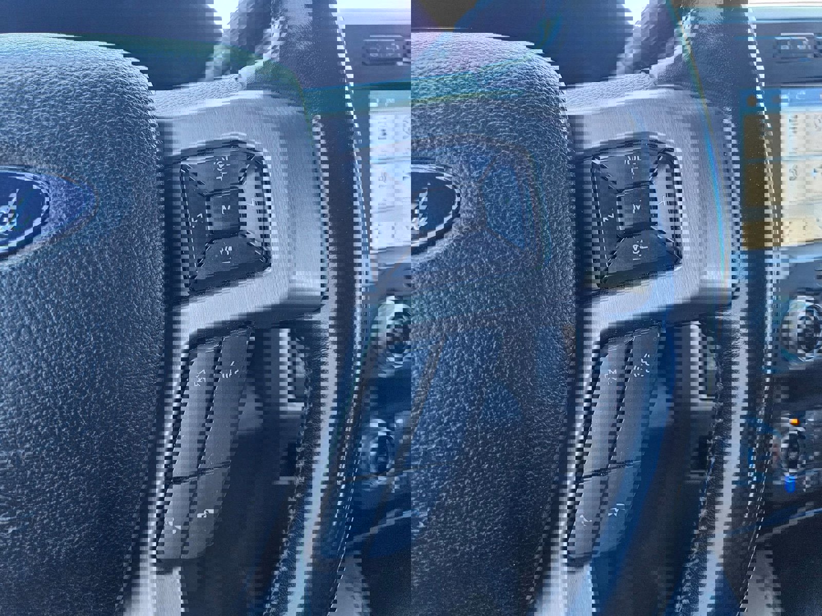 Used 2019 Ford F250 Platinum w/ Platinum Ultimate Package image 14