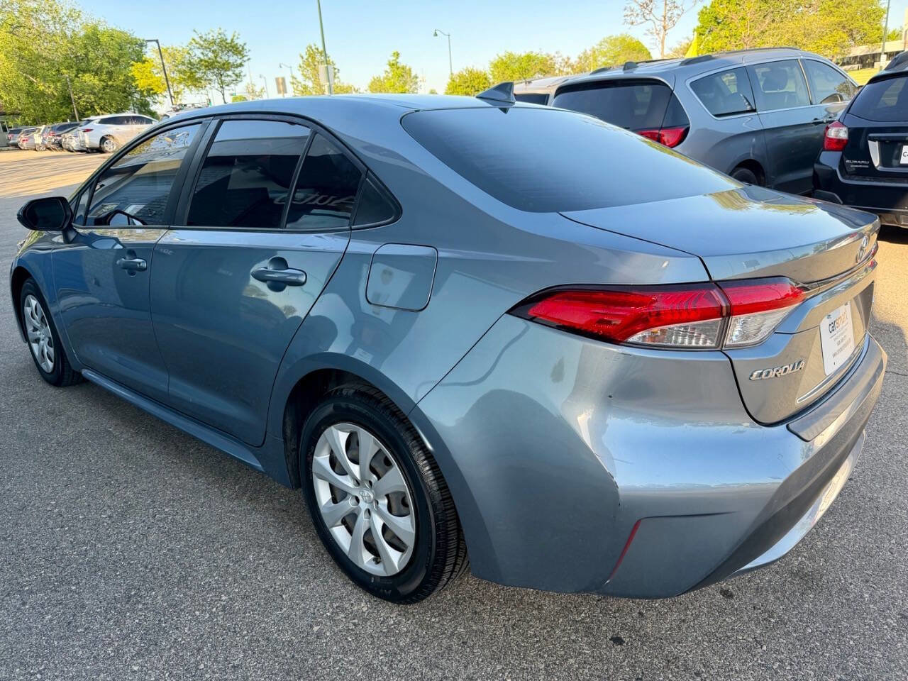 Used 2021 Toyota Corolla LE FWD image 8