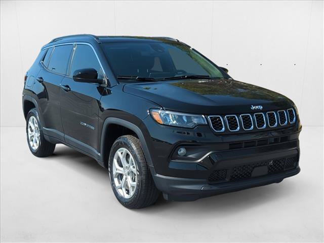 New 2024 Jeep Compass Latitude AWD/4WD image 7