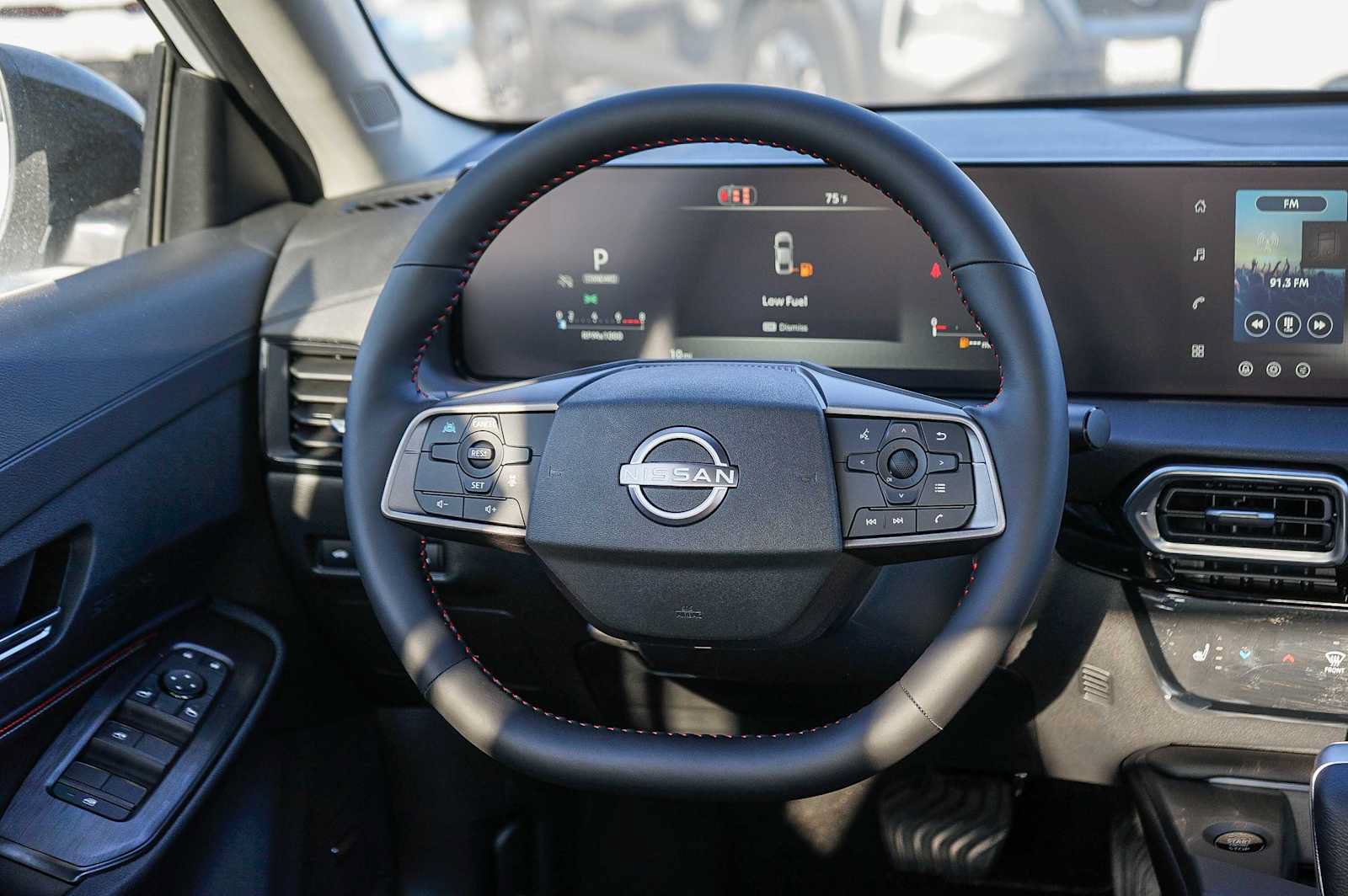 New 2027 Nissan Sentra SR FWD image 17