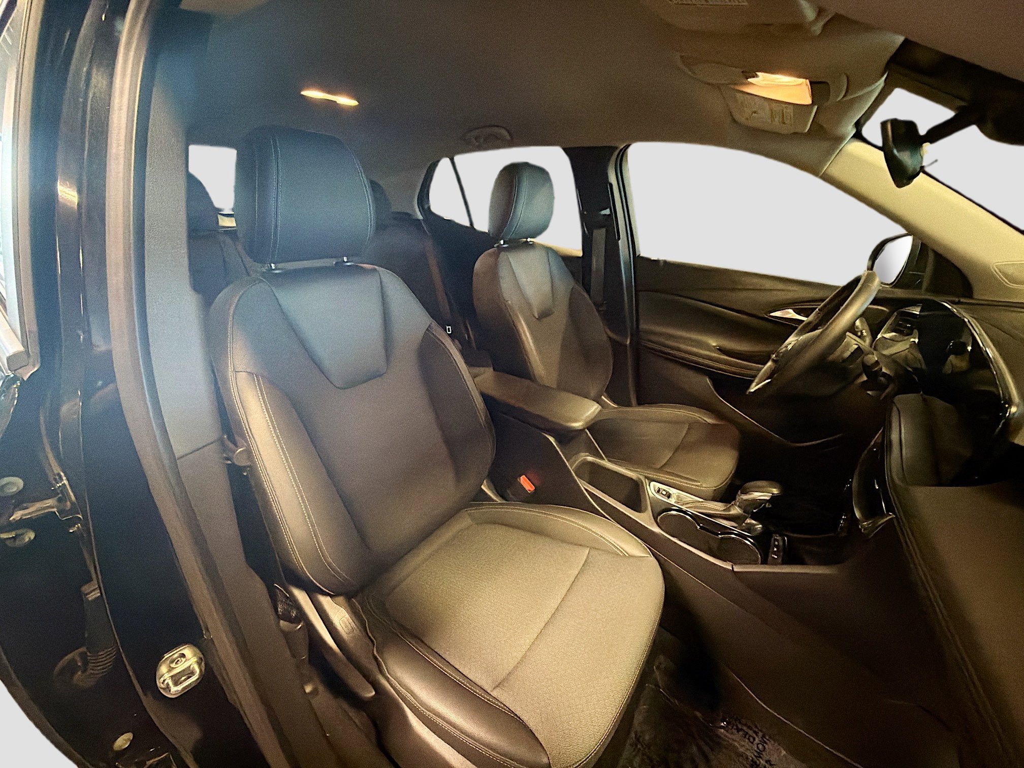 Used 2025 Buick Encore GX Preferred AWD/4WD image 29