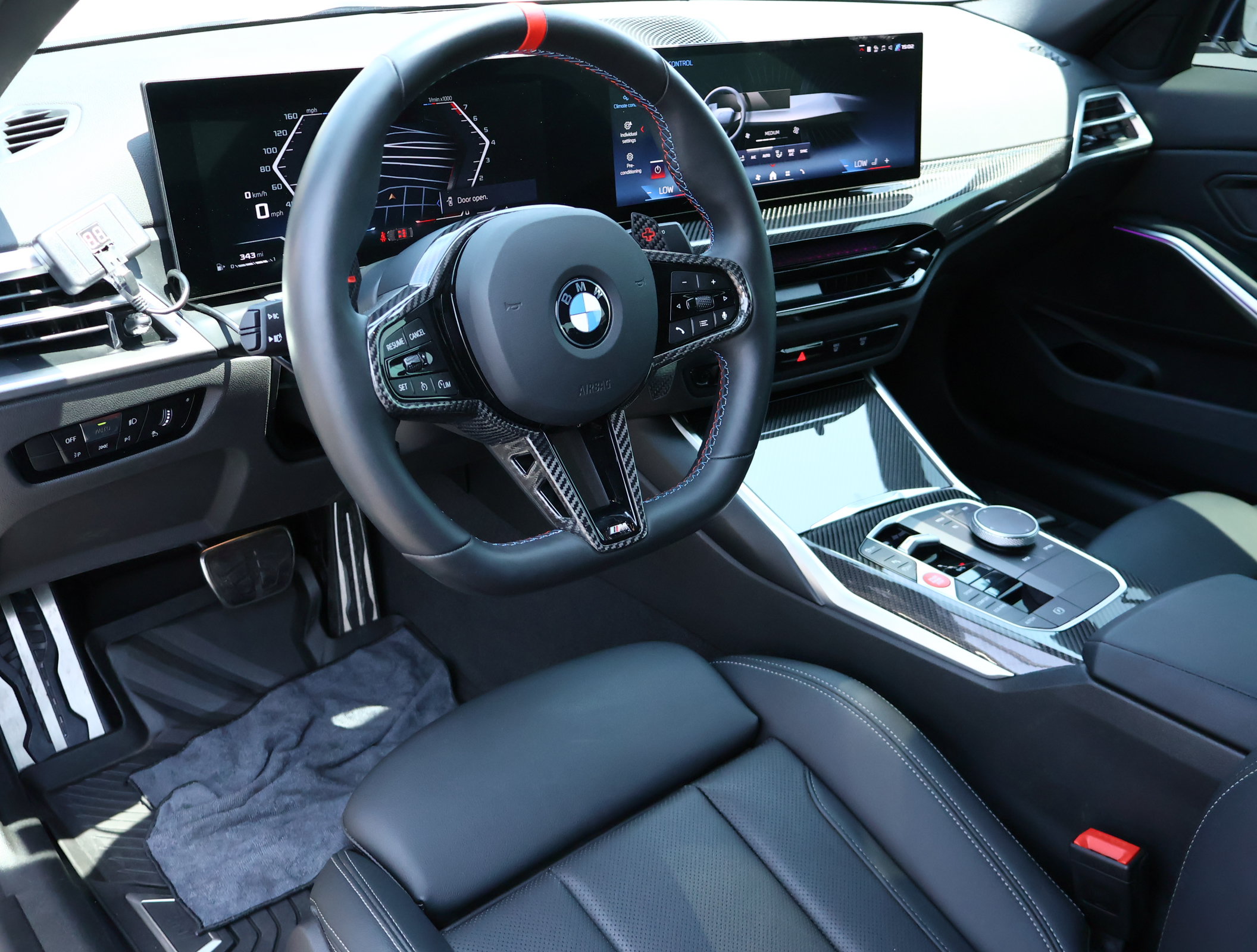 Used 2025 BMW M340i xDrive w/ Shadowloine Package AWD/4WD image 3