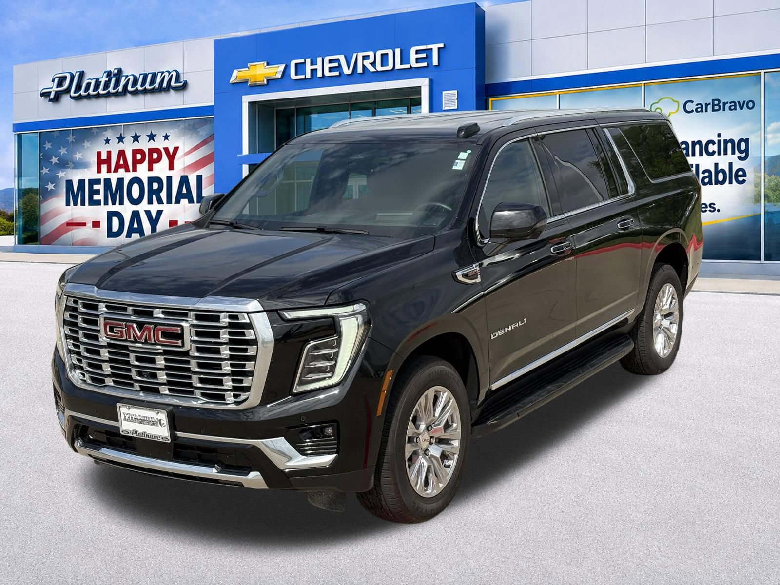 Used 2025 GMC Yukon XL Denali RWD image 14