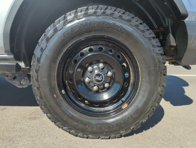 Certified 2023 Ford Bronco Black Diamond AWD/4WD image 11
