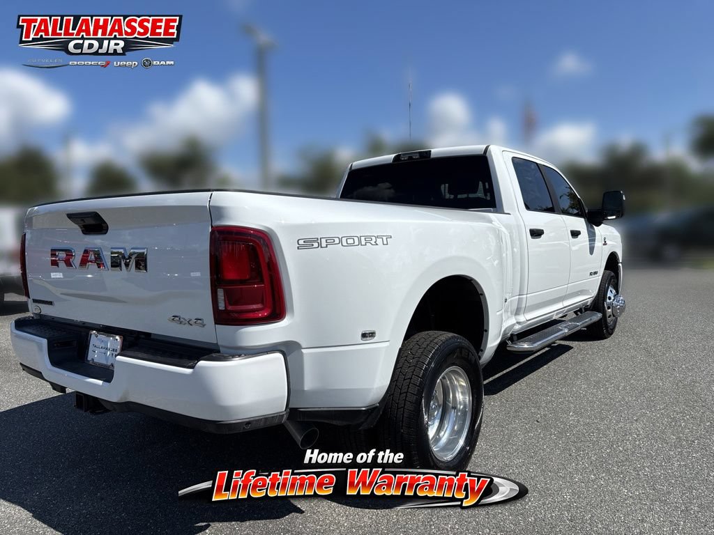 New 2026 RAM 3500 Big Horn AWD/4WD image 3