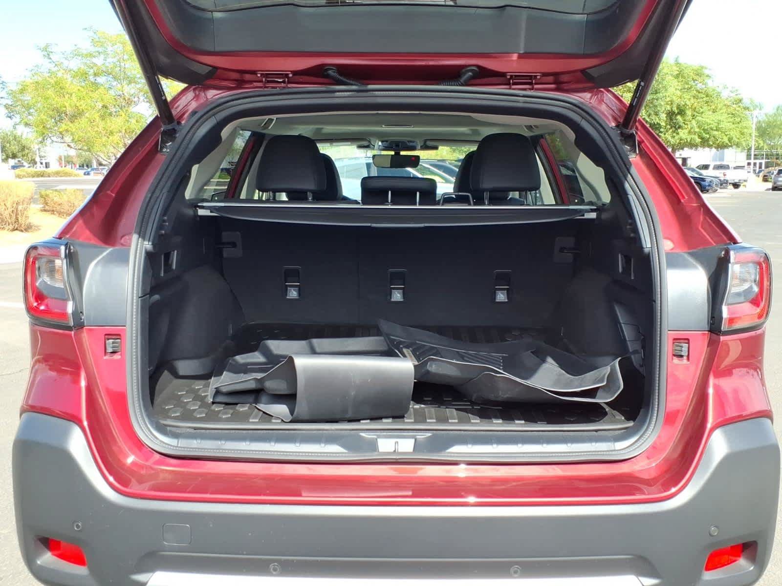 Used 2025 Subaru Outback Limited XT AWD/4WD image 16