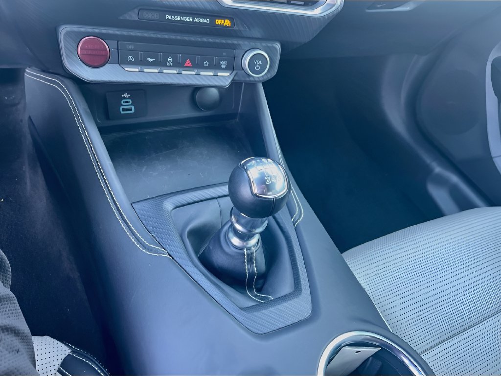 Used 2025 Ford Mustang GT Premium RWD image 17