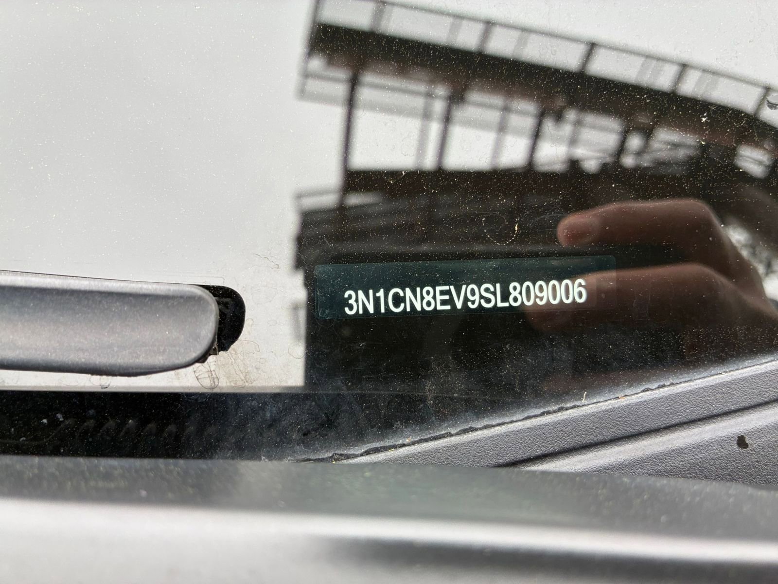 Used 2025 Nissan Versa SV image 21