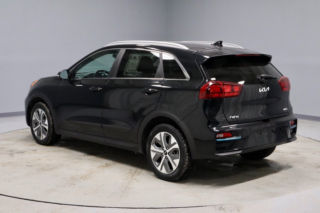Used 2022 Kia Niro EX w/ Cold Weather Package image 11