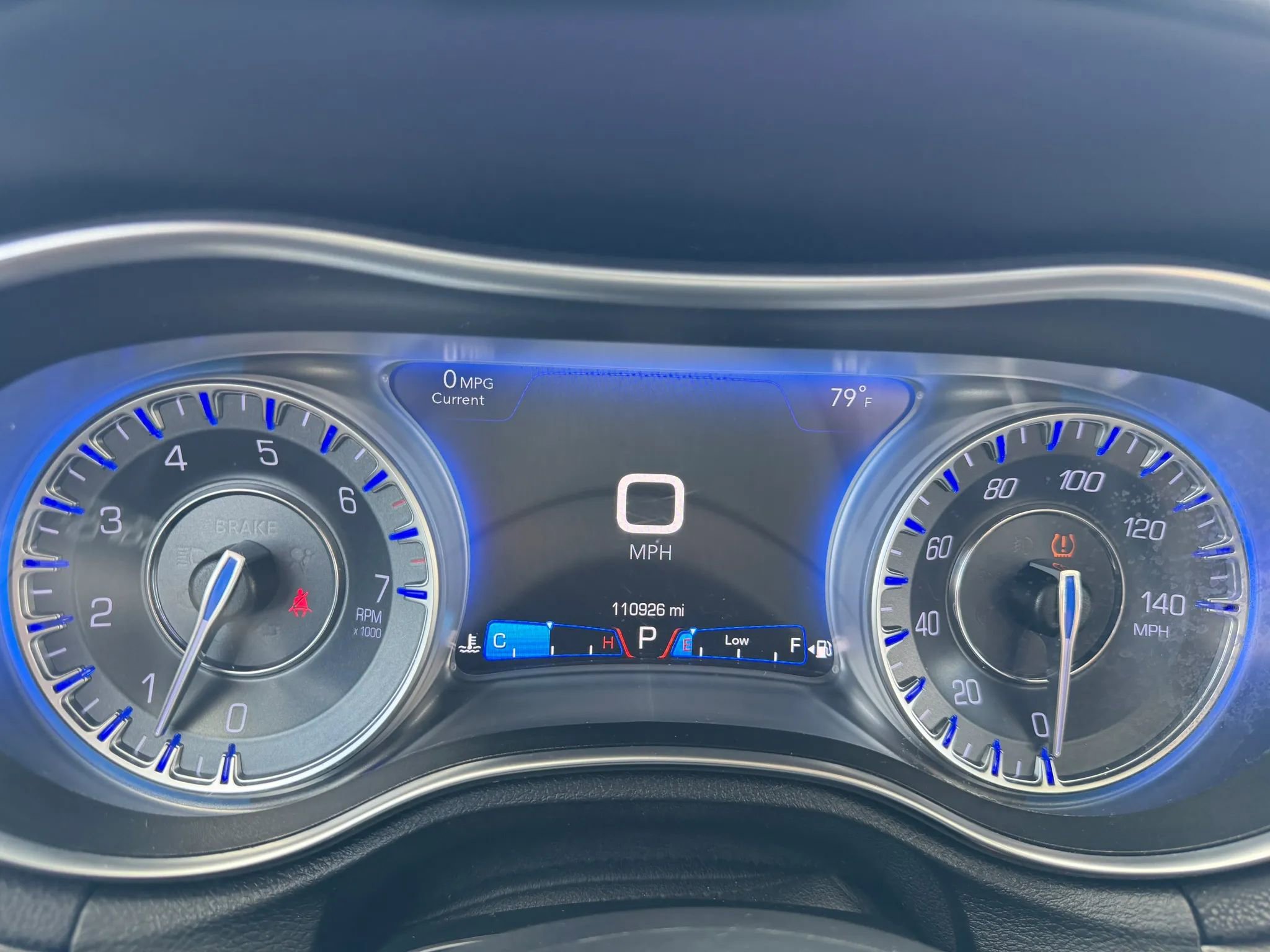 Used 2018 Chrysler 300 Touring L RWD image 13