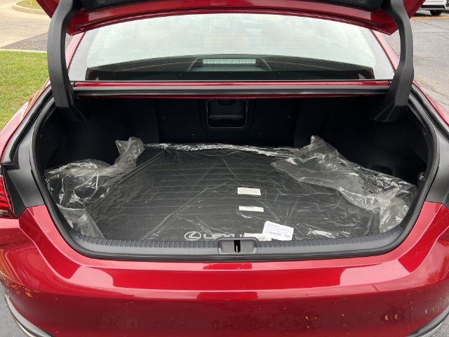 Certified 2025 Lexus ES 300h w/ Luxury Package FWD image 22