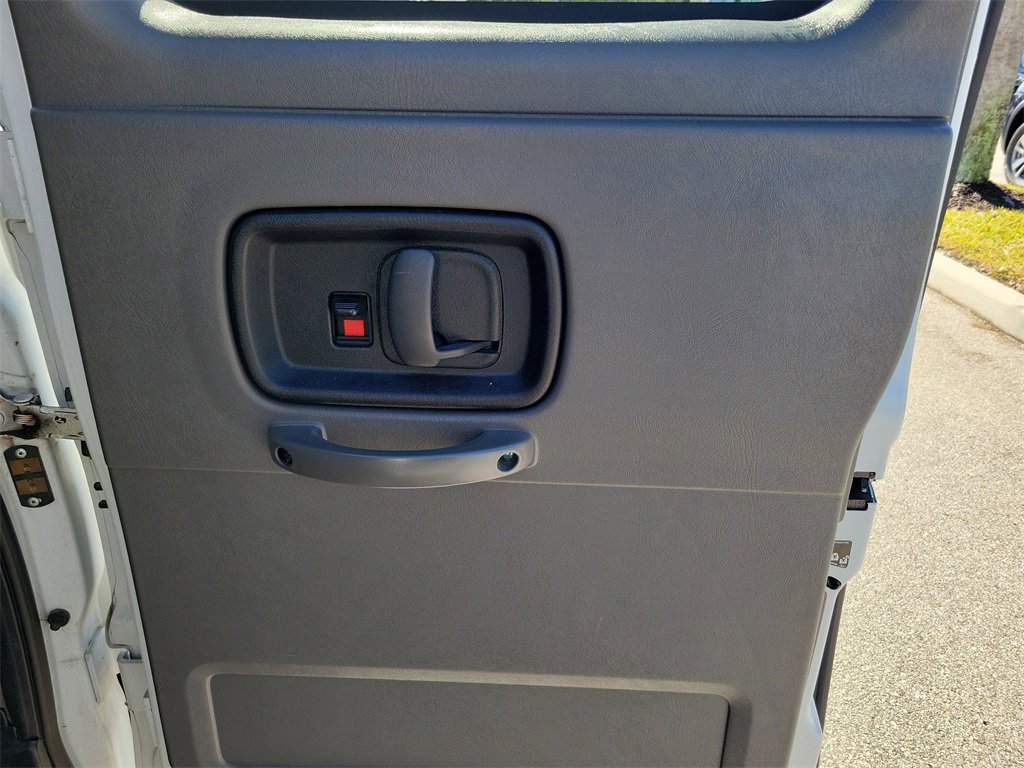 Used 2019 Chevrolet Express 3500 LT w/ LT Preferred Equipment Group image 15