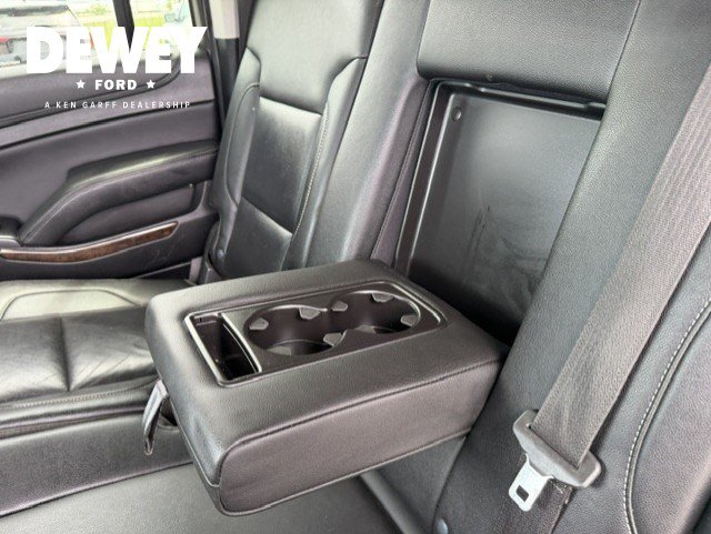 Used 2020 Chevrolet Suburban LT AWD/4WD image 24