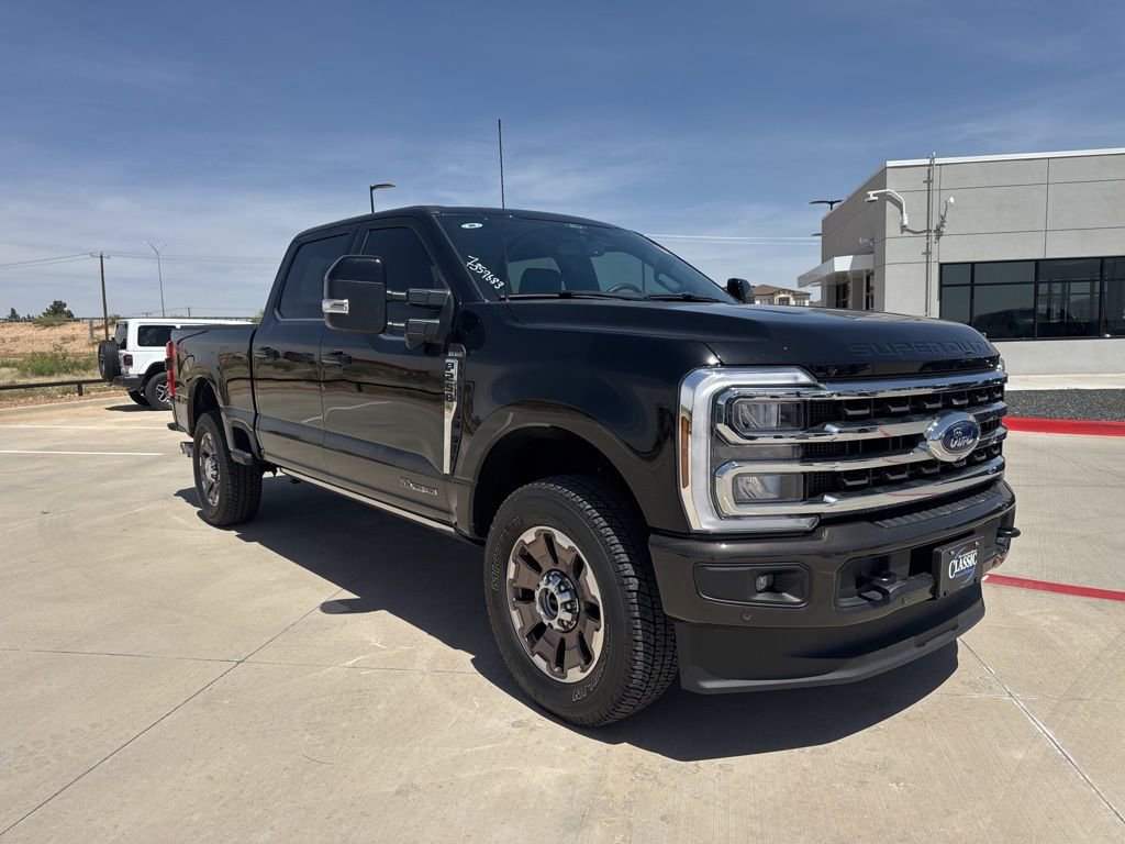 Used 2025 Ford F250 King Ranch w/ FX4 Off-Road Package AWD/4WD image 7