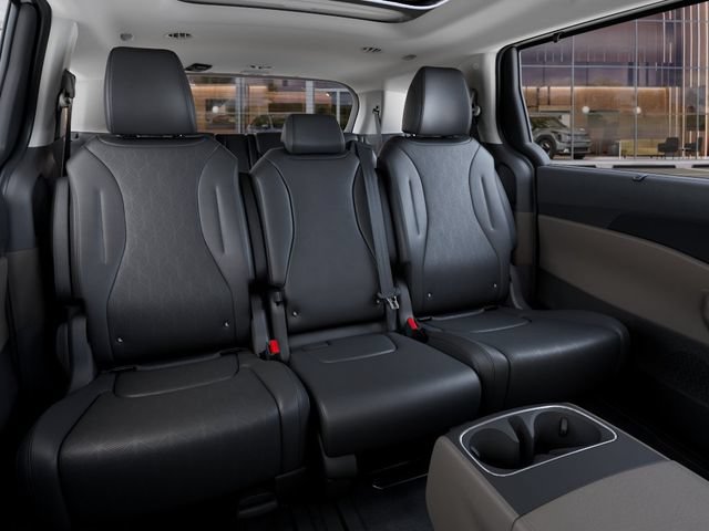 New 2026 Kia Carnival SX FWD image 16