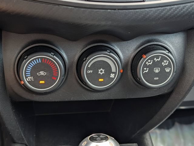 Used 2015 Mitsubishi Outlander Sport ES FWD image 23
