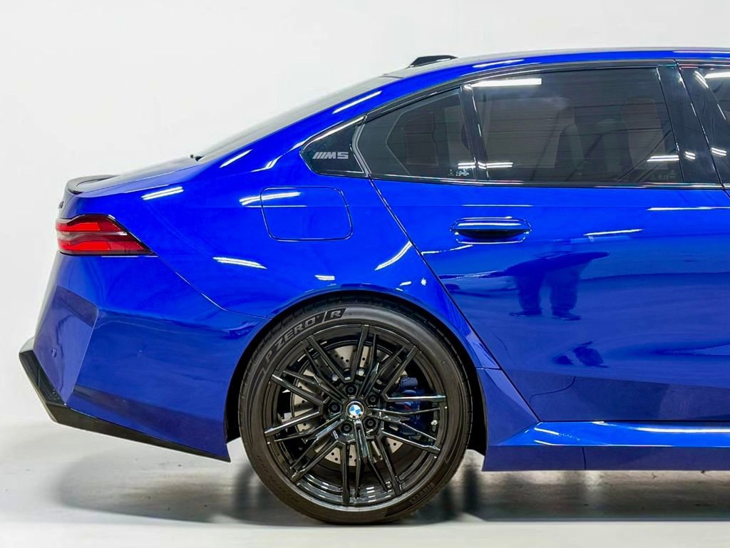 Used 2025 BMW M5 w/ Executive Package AWD/4WD image 14