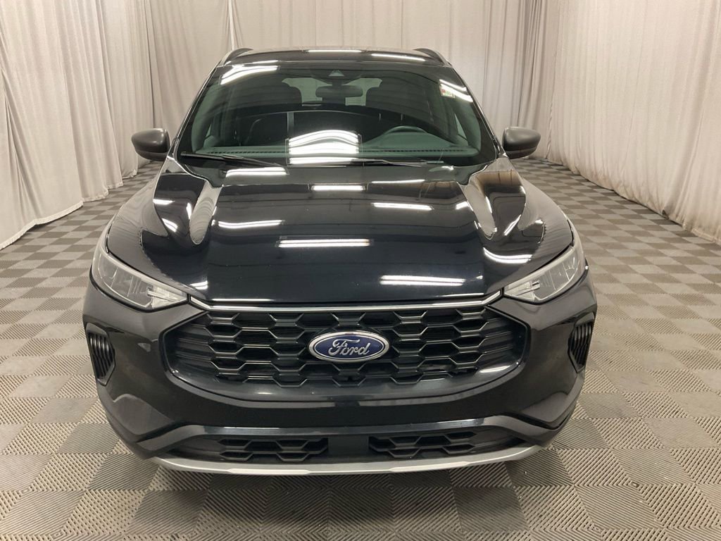 Used 2024 Ford Escape ST-Line image 12
