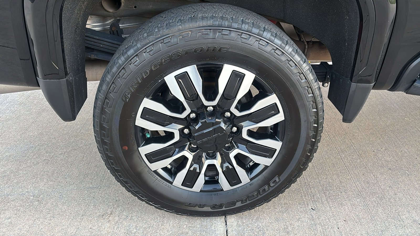 Used 2024 GMC Sierra 2500 Denali Ultimate image 10