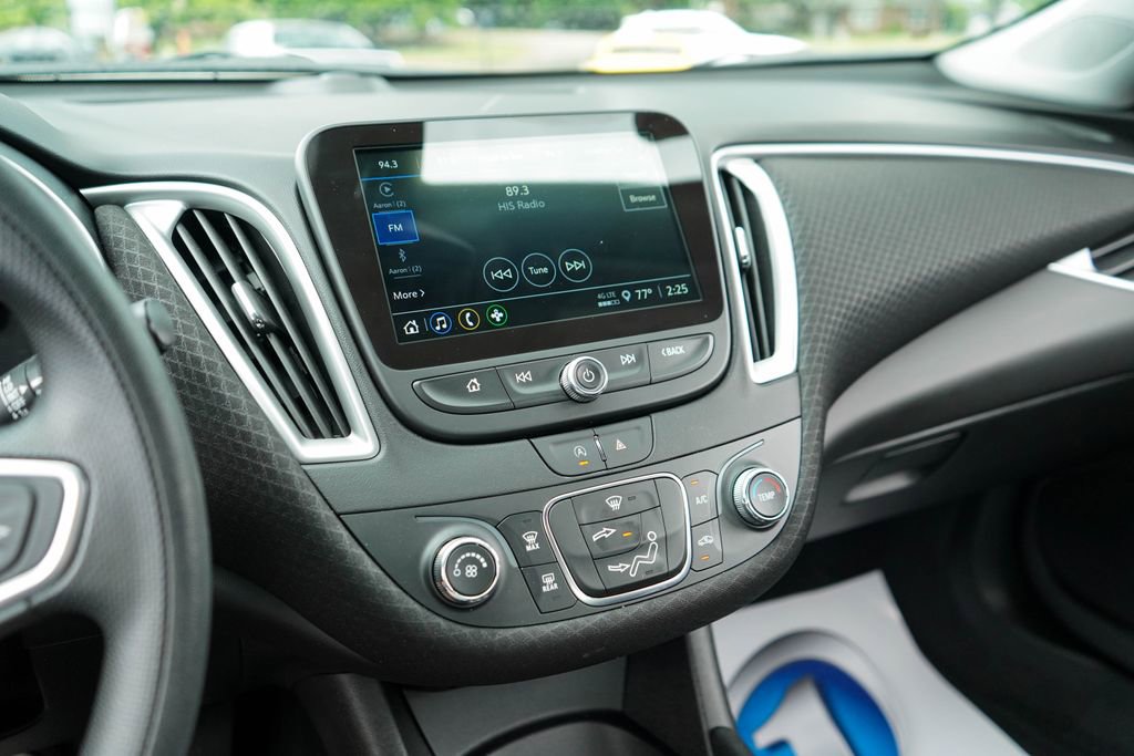 Used 2022 Chevrolet Malibu LS FWD image 7