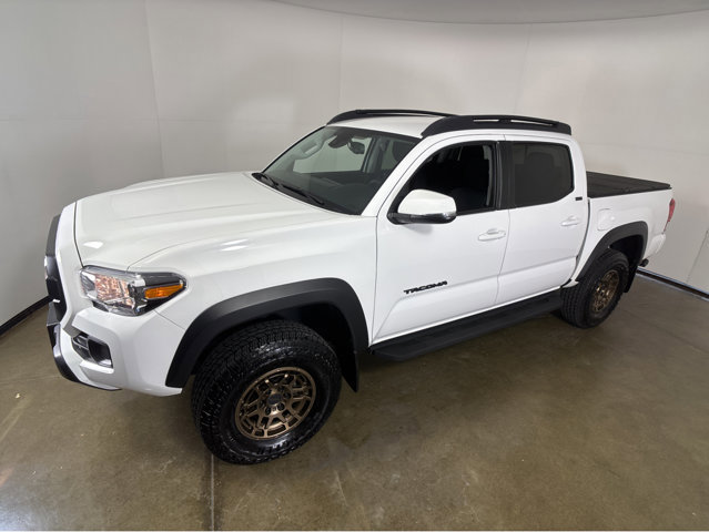 Used 2023 Toyota Tacoma Trail Edition image 14