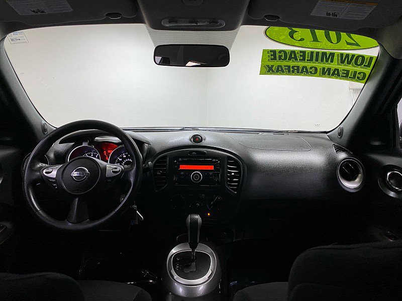 Used 2013 Nissan Juke S image 21