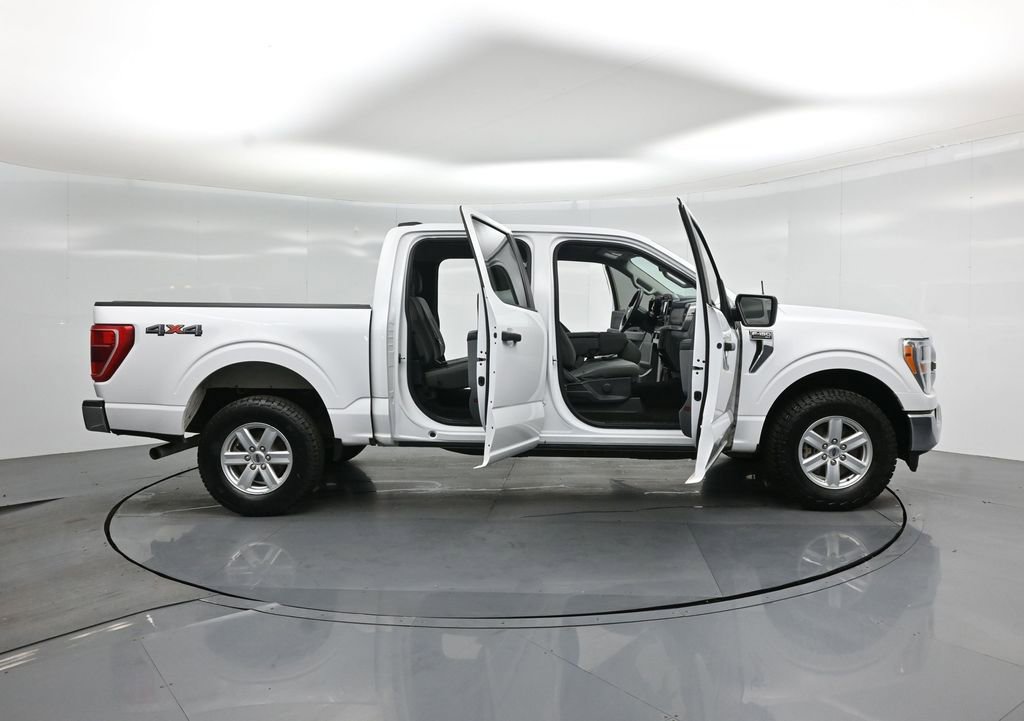 Certified 2022 Ford F150 XLT w/ Trailer Tow Package AWD/4WD image 5