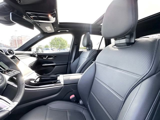 Certified 2026 Mercedes-Benz GLC 300 4MATIC image 21