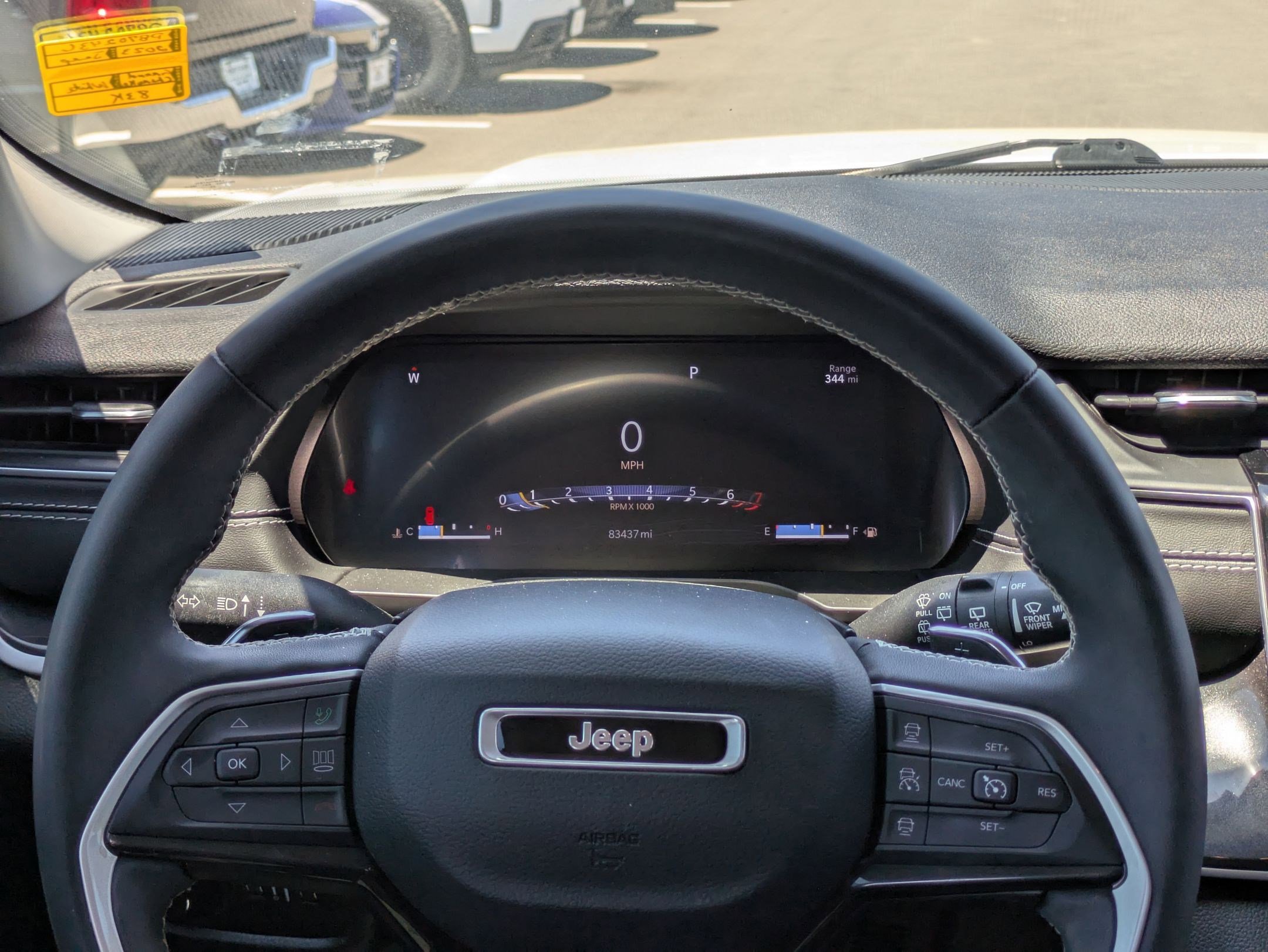 Used 2023 Jeep Grand Cherokee Laredo image 22