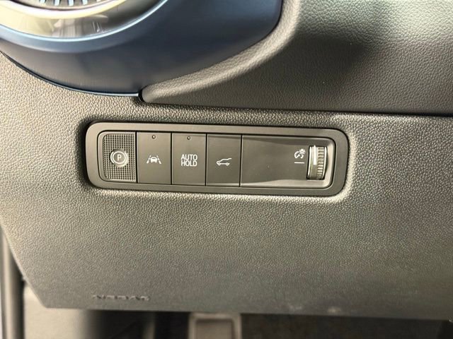 New 2026 Chevrolet Equinox EV LT image 31