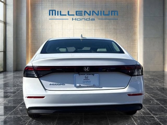 Used 2024 Honda Accord EX image 4
