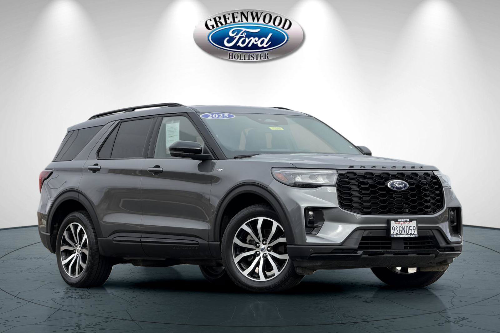 Certified 2025 Ford Explorer ST-Line