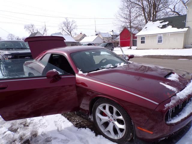 Used 2019 Dodge Challenger R/T w/ Cold Weather Group image 15
