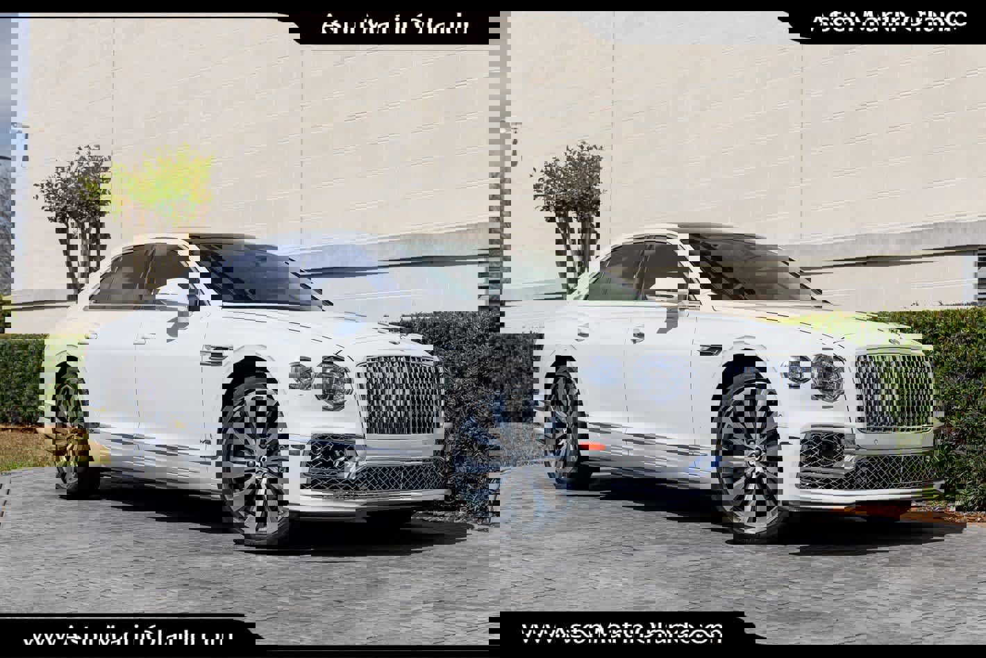 Used 2021 Bentley Flying Spur W12 image 13