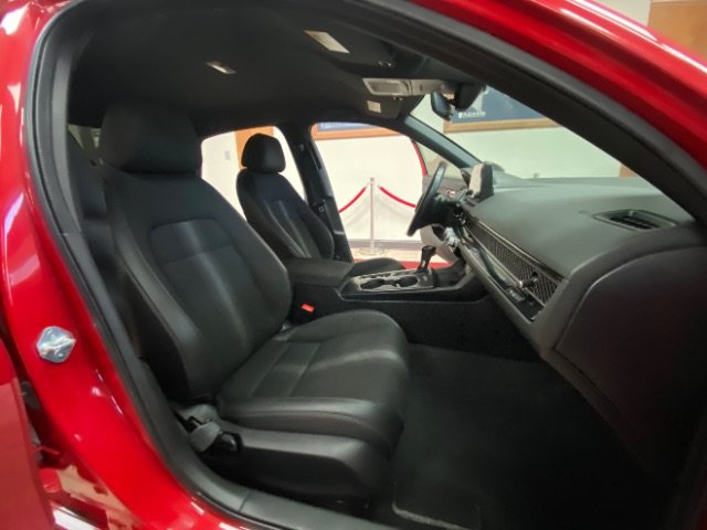 Used 2023 Honda Civic Sport image 16