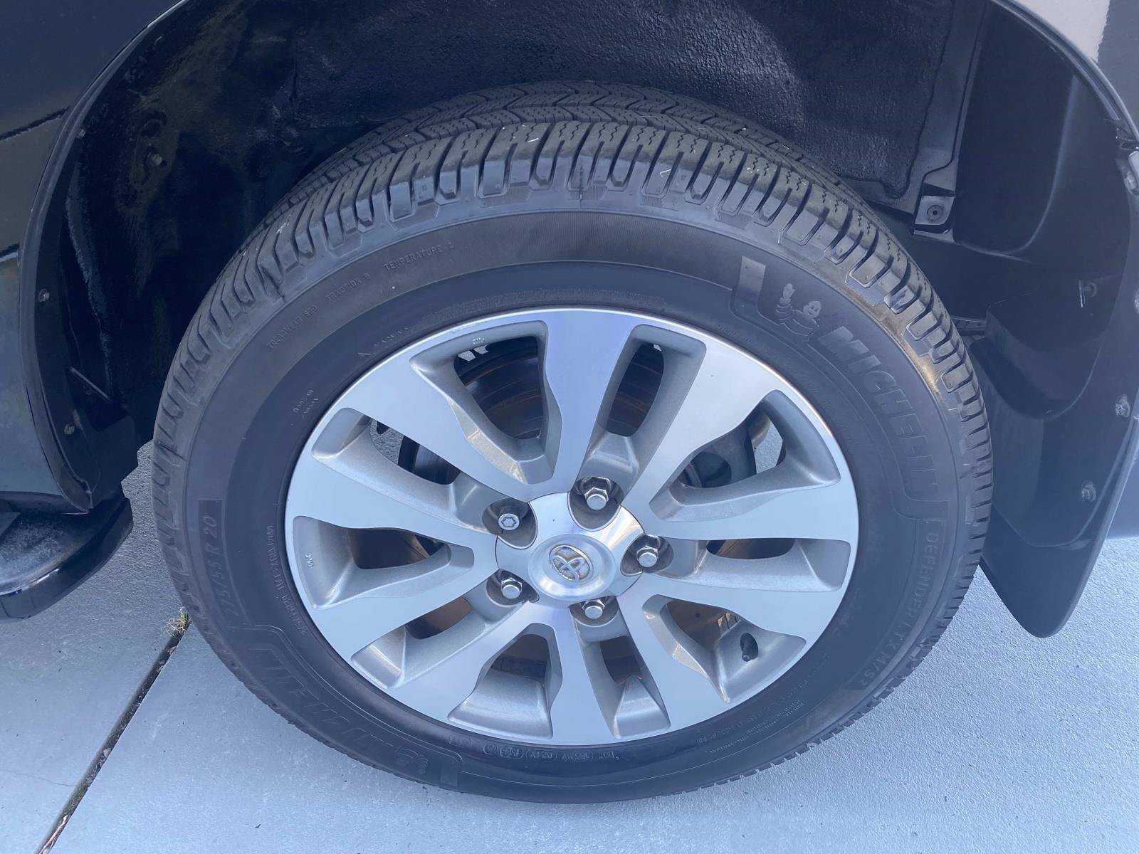 Used 2016 Toyota Sequoia Limited AWD/4WD image 10