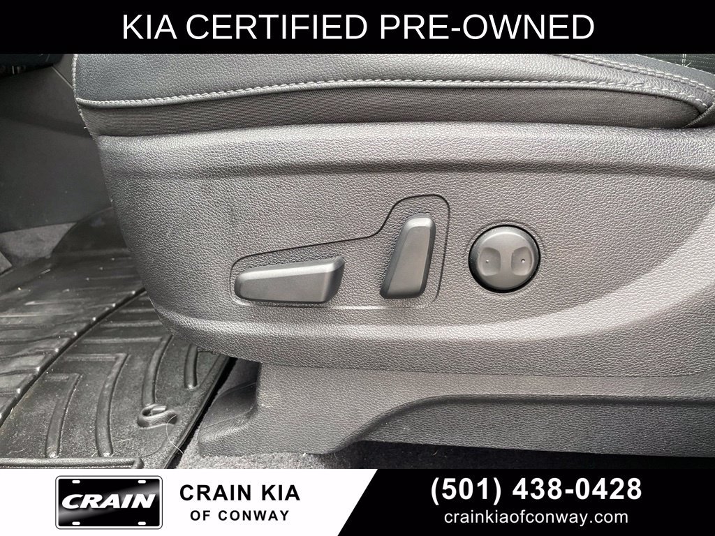 Certified 2025 Kia Telluride EX w/ EX Captain's Chair Package AWD/4WD image 11